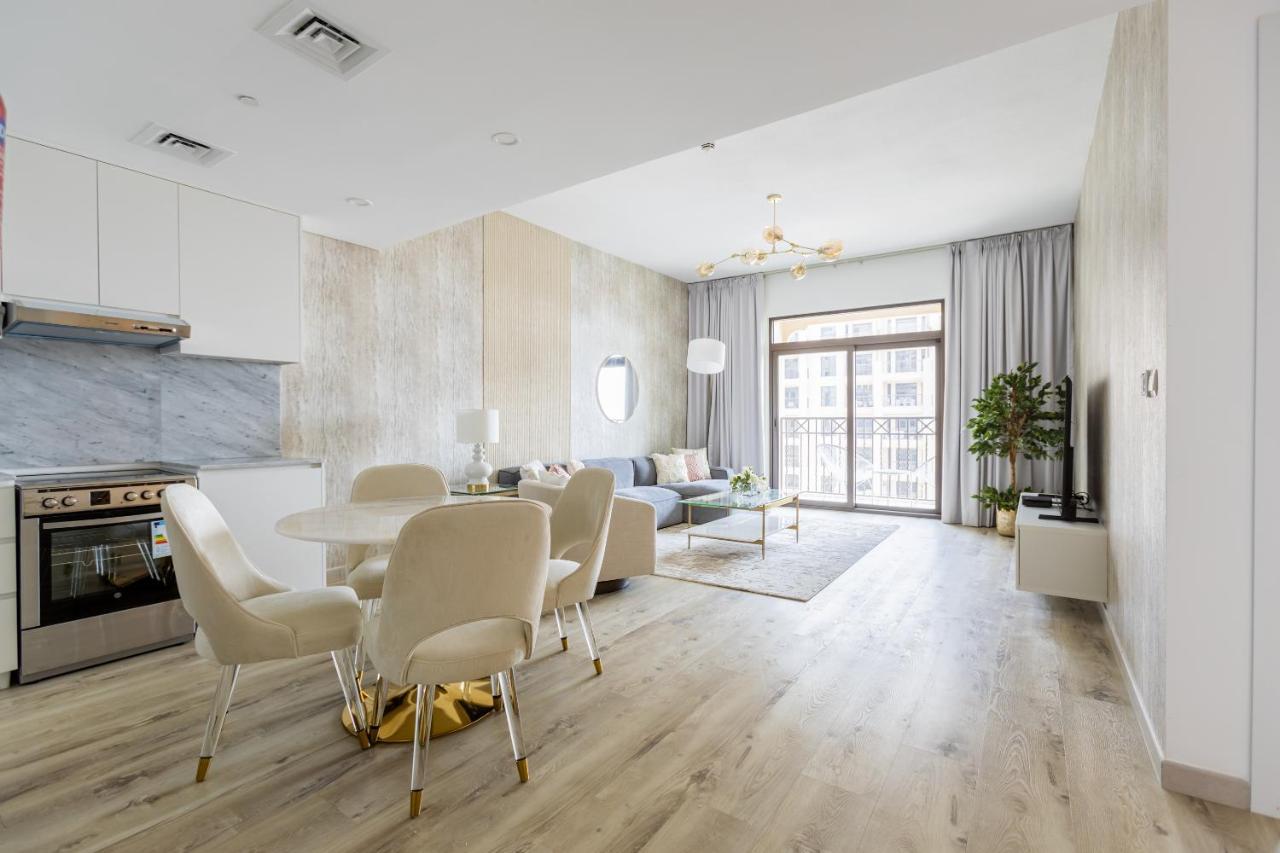 Nasma Luxury - Fabulous With Balcony Near Mjl's Souk Dubai